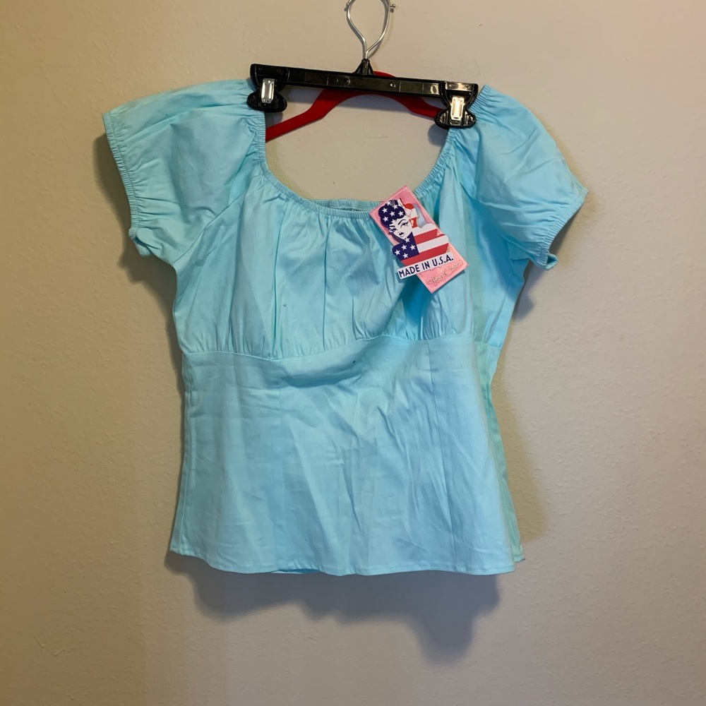 Pinup girl peasant top